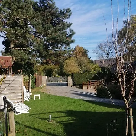 Gite Atypique Caravane Vintage Et Piscine Ouverte Du 15 Mai Au 30 Septembre Campsite