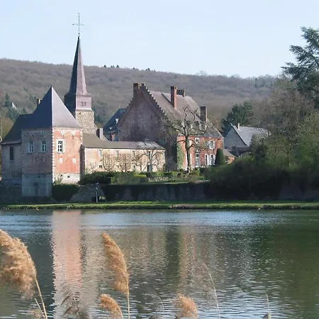 Campsite Gite Atypique Caravane Vintage Et Piscine Ouverte Du 15 Mai Au 30 Septembre Godinne