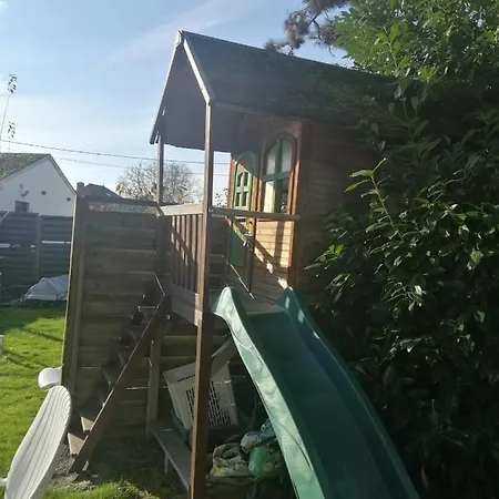 Gite Atypique Caravane Vintage Et Piscine Ouverte Du 15 Mai Au 30 Septembre Godinne